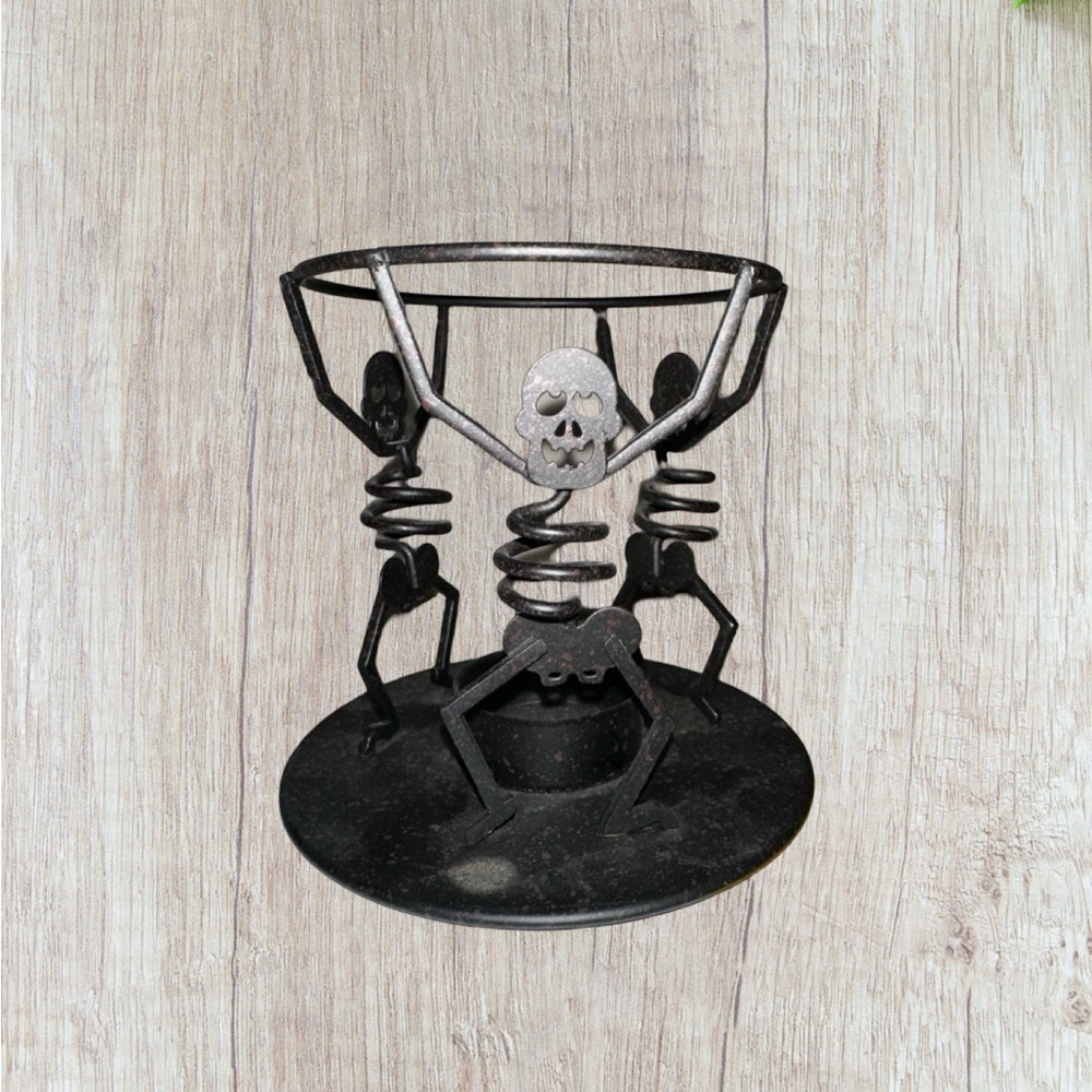 PartyLite Mr. Bones HALLOWEEN Aroma Melts Wax Warmer Retired P8603 Black Metal. - Picture 10 of 16